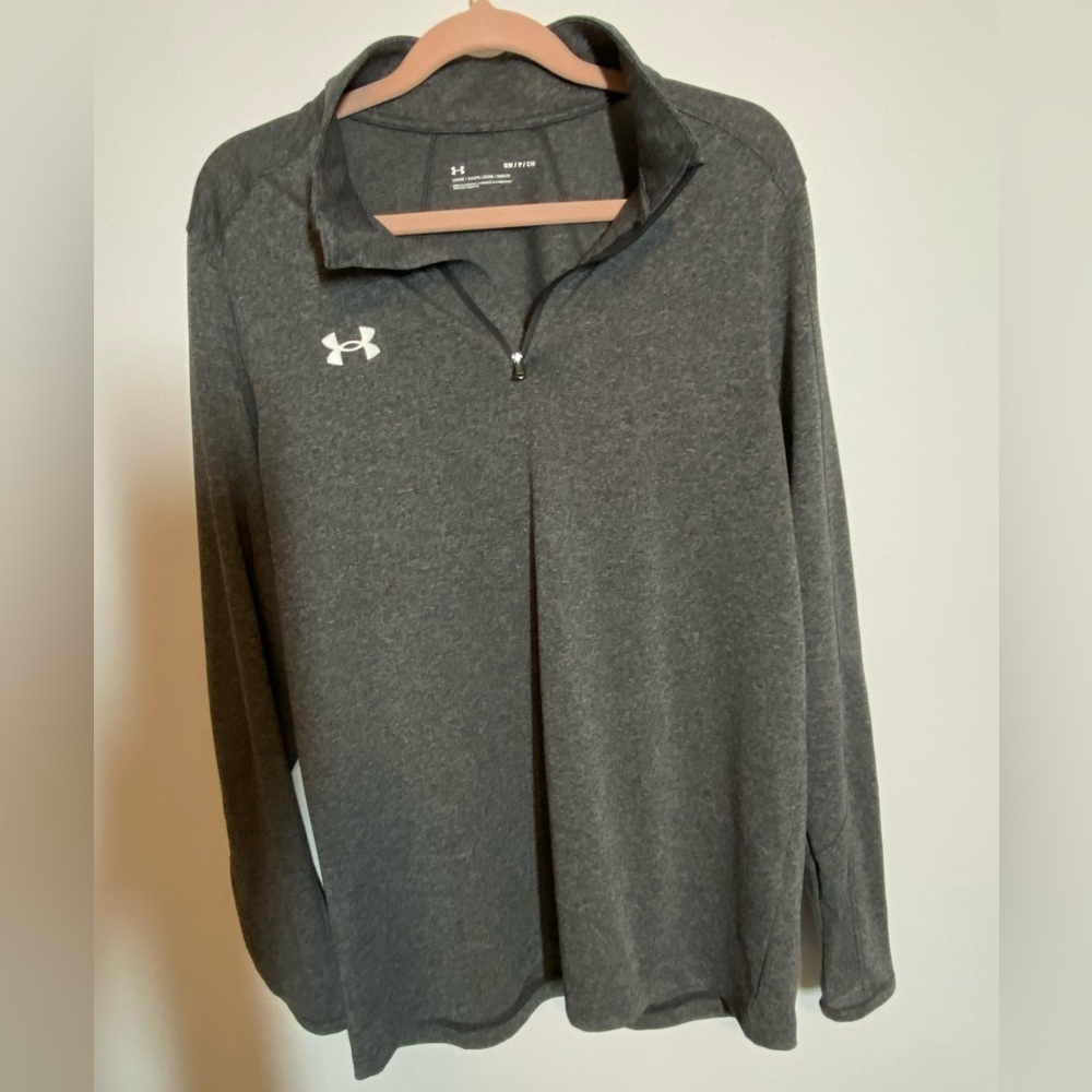 Under armour Womens gray long sleeve top Front zipper size SM